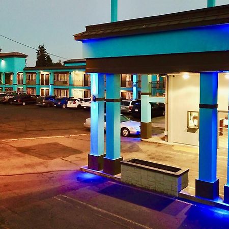 Holiday Lodge - Salem,Or מראה חיצוני תמונה